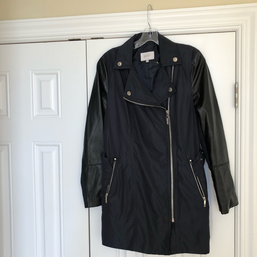 Laundry by Shelli Segal Women’s coat Black size Med faux Leather sleeves, NWOT - Picture 2 of 12